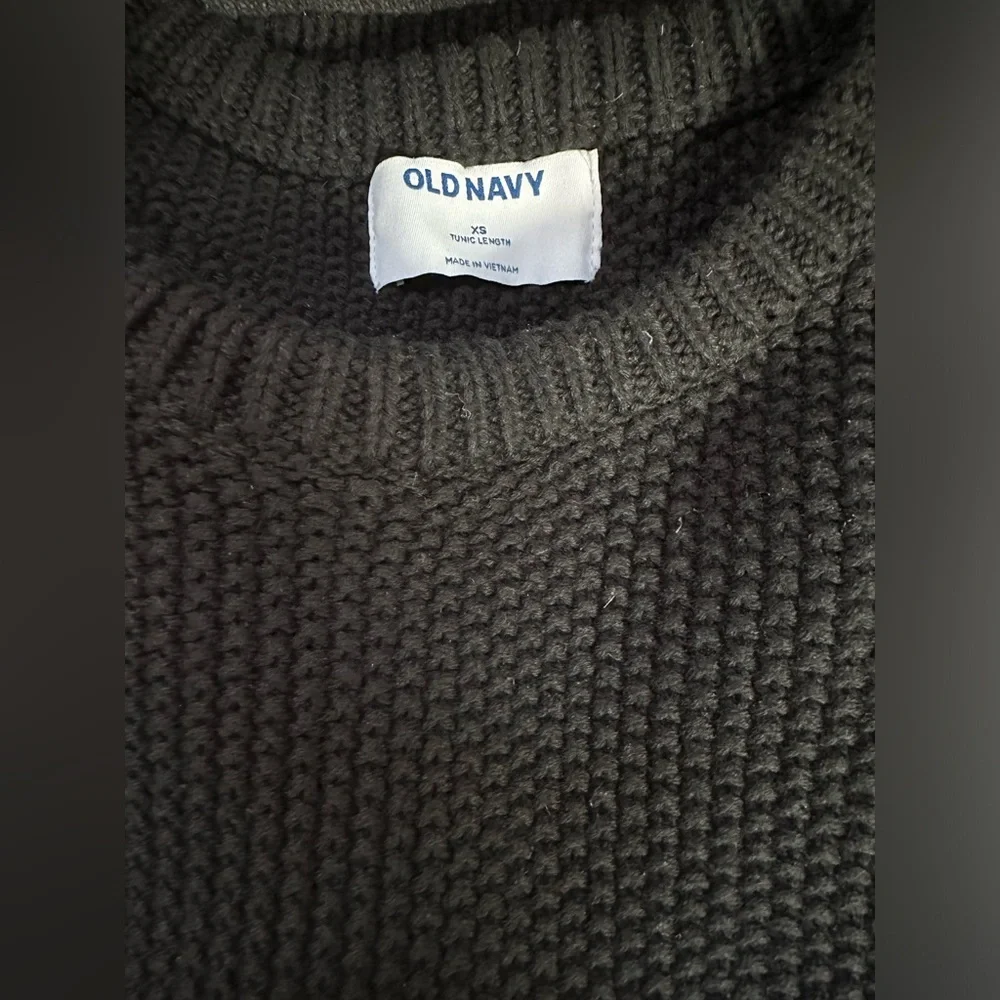 Old Navy sweater, size XS. Tunic length. - Picture 3 of 3